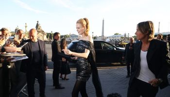 Balenciaga : Dinner Outside Arrivals - Paris Fashion Week - Haute Couture Fall Winter 2022 2023