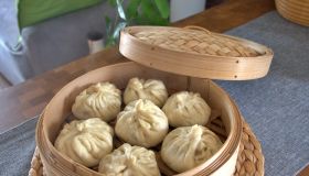 Chinese steamed chicken buns