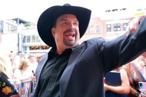 17th Academy Of Country Music Honors – Red Carpet